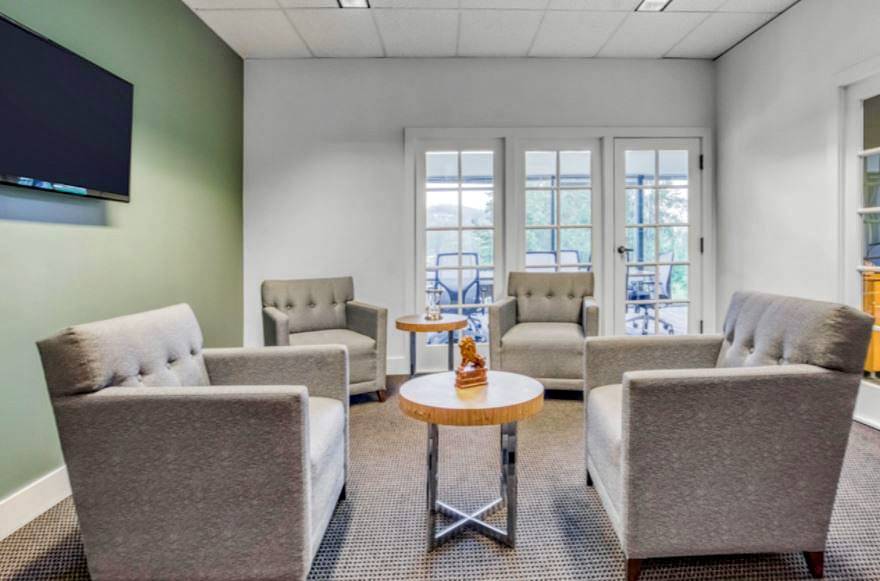 Portland Commercial Real Estate for Lease 205 SE Spokane St, Portland